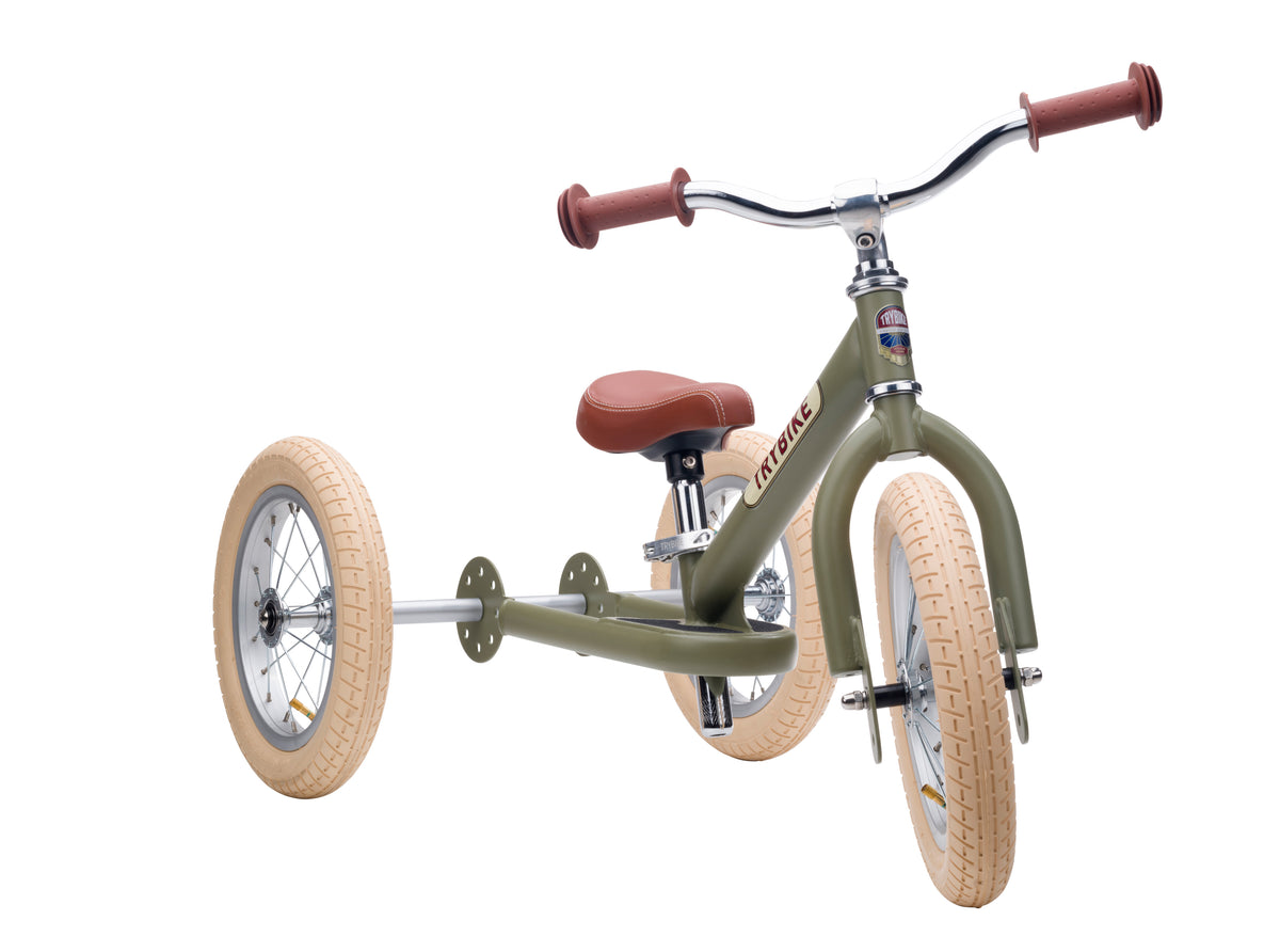 Trybike vert vintage en version tricycle 3 roues, vue de trois quarts